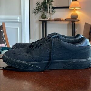 Nike black Canvas shoes